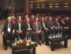 Şimşek küreselleşmeyi anlattı